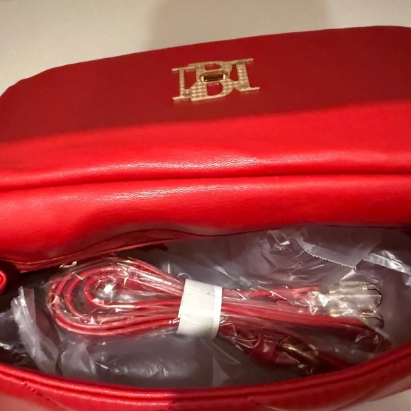 Badgley Mischka Shoulder Bag - Picture 5 of 8